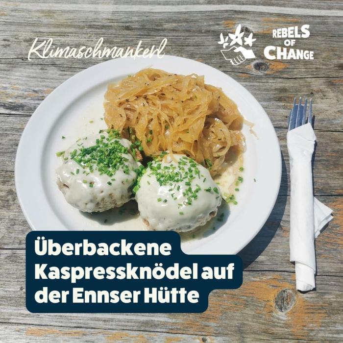 Überbackene Kaspressknödel auf der Naturfreunde Ennser Hütte (Großraming, OÖ) (c) Helga Zeiselberger