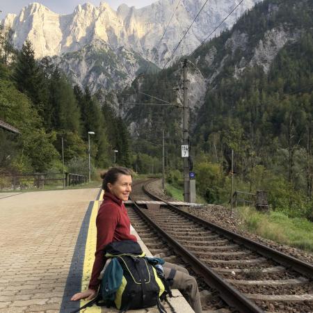 © Sabine Fischer: Mit der Bahn sind wir in den Nationalpark Gesäuse gefahren. Vom Bahnhof Johnsbach wanderten wir entlang des Johnsbaches (Sagenweg) bis zum Ort Johnsbach.